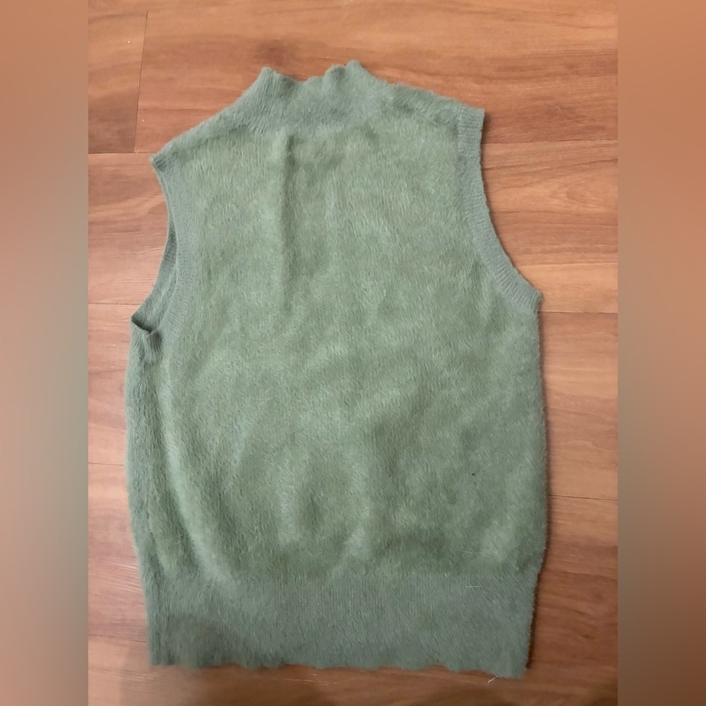 Bailey 44 Sana sweater vest in sage green Size S - Picture 3 of 4